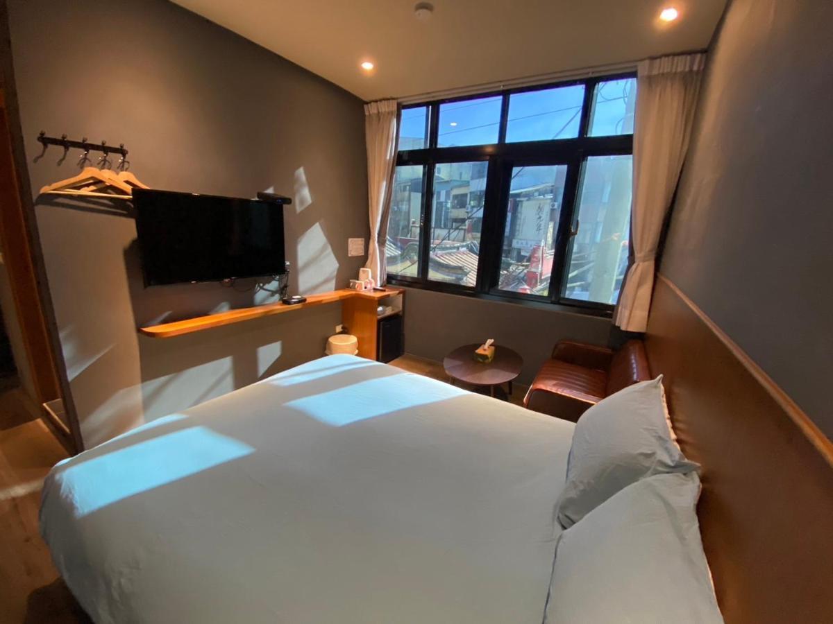 良文旅2館ryou Hotel Vintage - II Tainan Luaran gambar