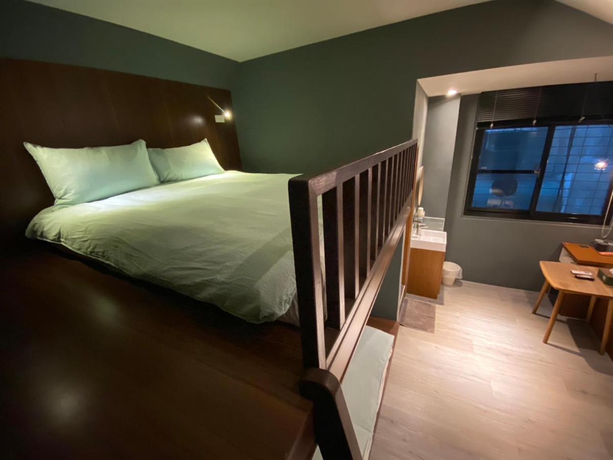 良文旅2館ryou Hotel Vintage - II Tainan Luaran gambar